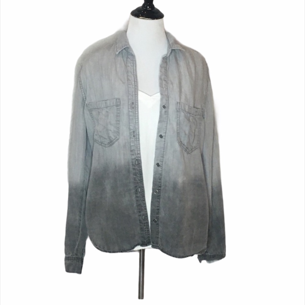 2 Piece -Cloth & Stone Gray Ombré & White  T-shirt Bundle Size Small